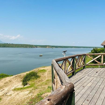 Tembo Safari Lodge Katunguru Buitenkant foto