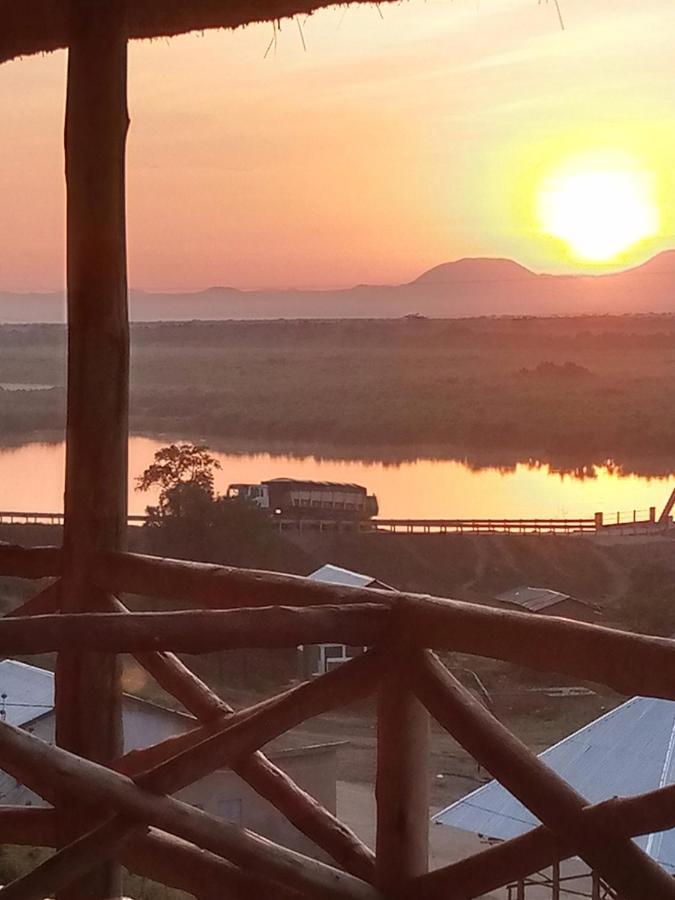 Tembo Safari Lodge Katunguru Buitenkant foto