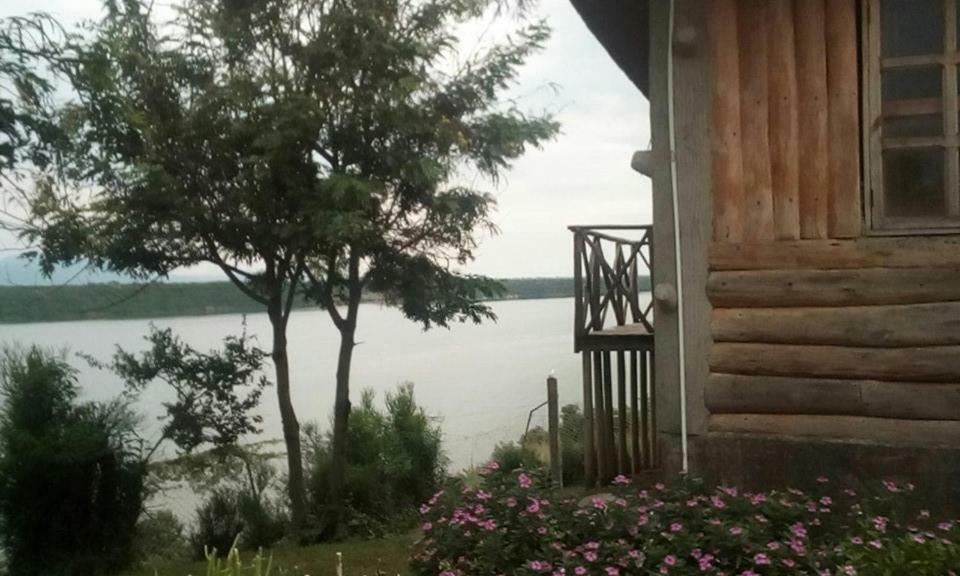 Tembo Safari Lodge Katunguru Buitenkant foto